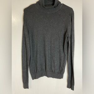 Worthington gray long sleeve turtle neck sweater Size L